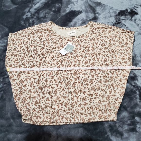NWT Cinched Hem Coastal Cotton Top Size X-Small in Mountain Floral by UpWest - Picture 7 of 13